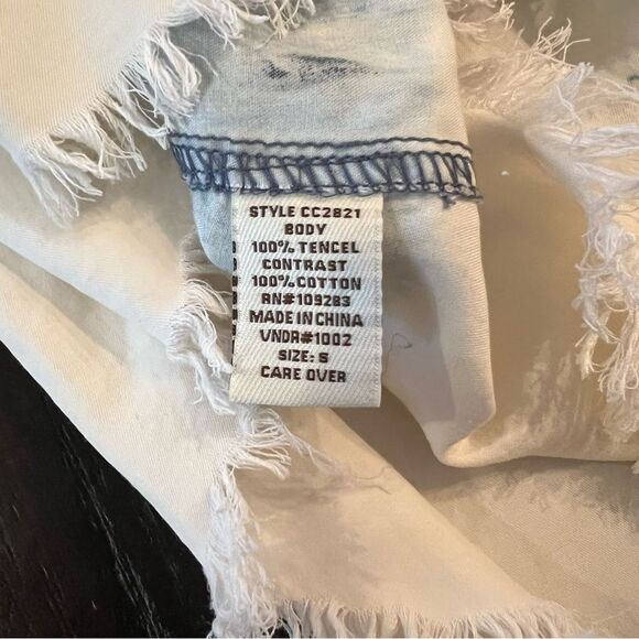 Tie-Dye Sleeveless Top - Blue and White with Fringe size S - Picture 4 of 4